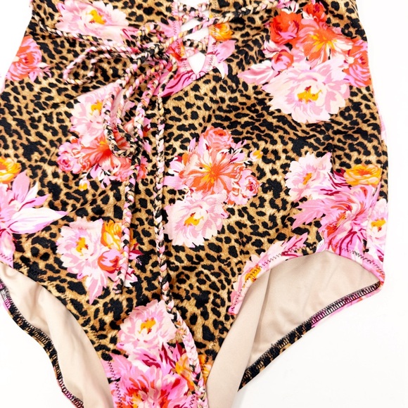 Victorias Secret Cheetah Floral One Piece Swimsuit Large - Picture 3 of 7